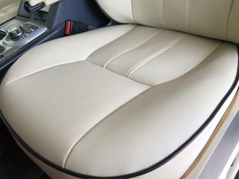 ריפוד מושבים רנג' רובר